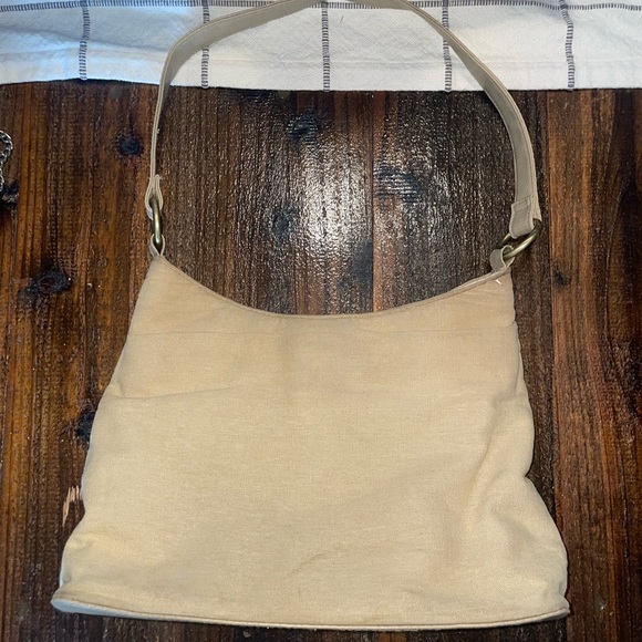 Beautiful Vintage Floral Purse - Picture 2 of 4